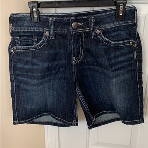 Silver Suki Mid Short - Size 28